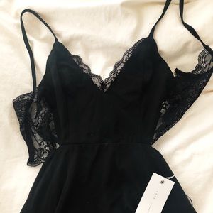 **NEW** LULUS black lace skater dress